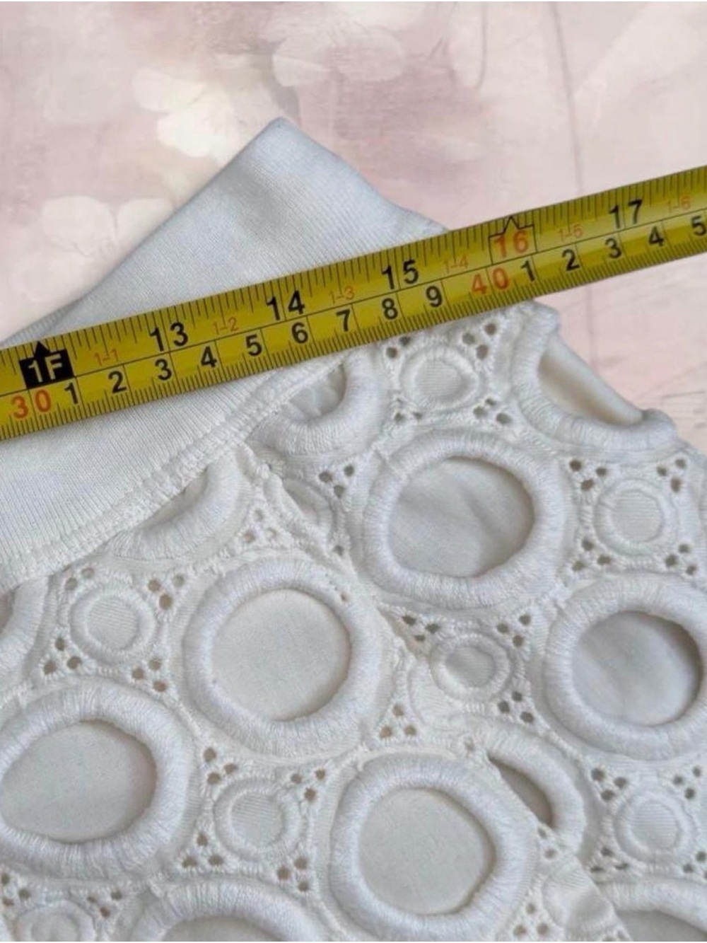 Juicy Couture White Eyelet Lace Mini Skirt - Women - Picture 5 of 6